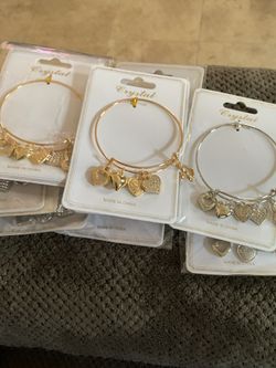 Bracelets whit charms