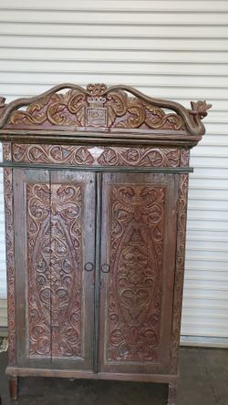 Armoire