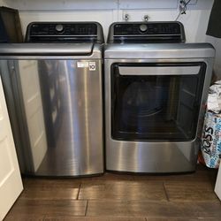 LG Washer & Dryer Set