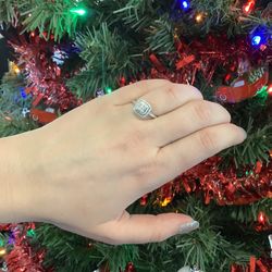 14 Karat White Gold Ring! 