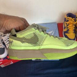 Nike JA 1 Size 4y $30