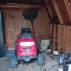 Riding Lawn Mower 