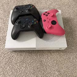 Free Xbox 1s