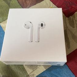 Apple AirPods (2nd Generation) Wireless Earbuds
