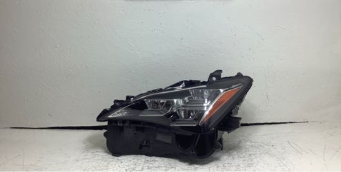 2015-2018 Lexus RC300 F-Sport left LED headlight (1AA)