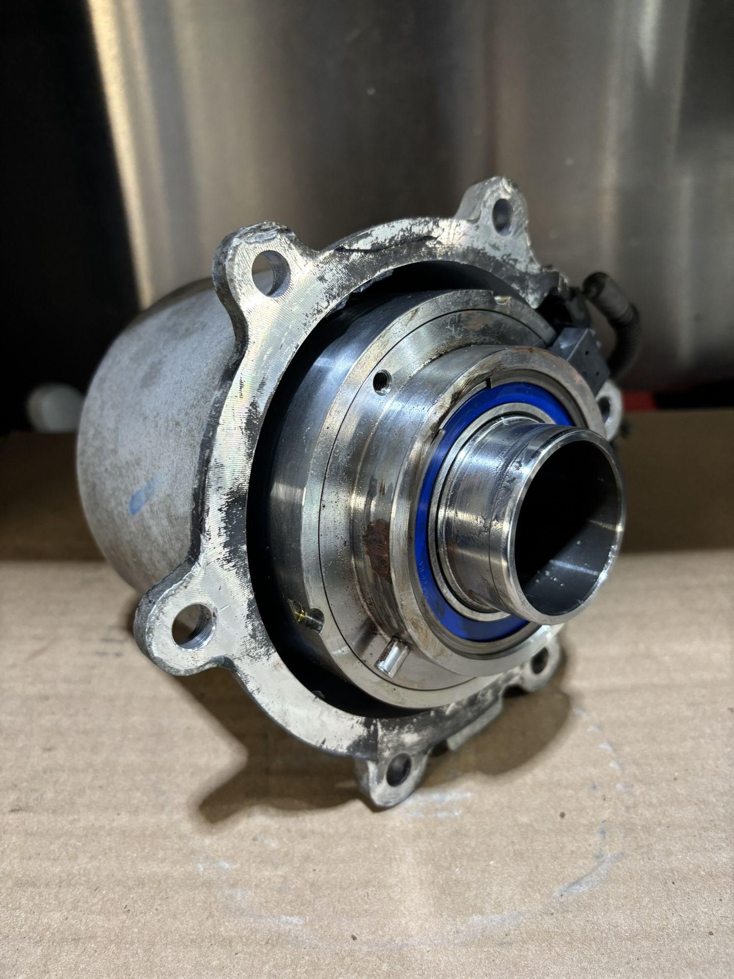 Nissan/Infiniti Rear differential coupling