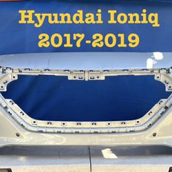 2017-2019 Hyundai Ioniq Front Bumper OEM 