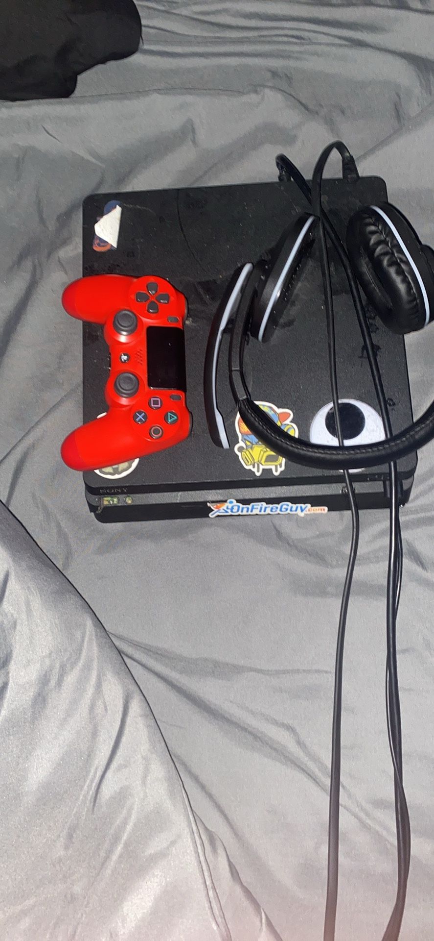PS4