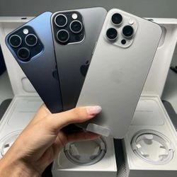 iPhone 15 pro max 128GB Unlocked 