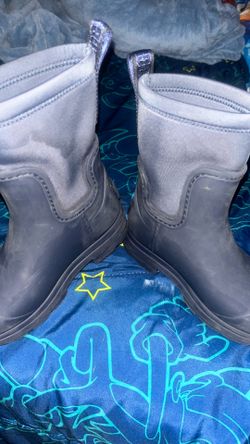 Ugg rain boots