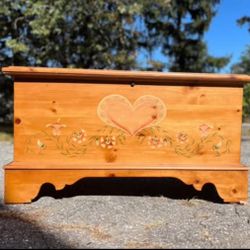 Vintage Lane Cedar Chest – Hand Painted Heart & Floral Design