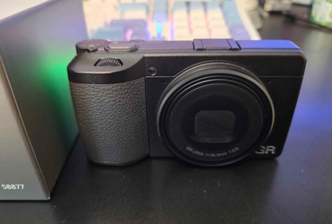 RICOH GR 4 HDF