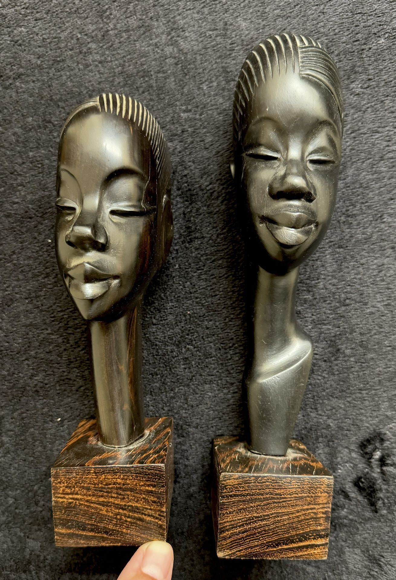 African Diansivika and Walanoila Feminine Heads