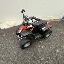 Kids Electric Razor Quad
