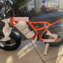 NEW BLUVALL ELECTRIC BIKES