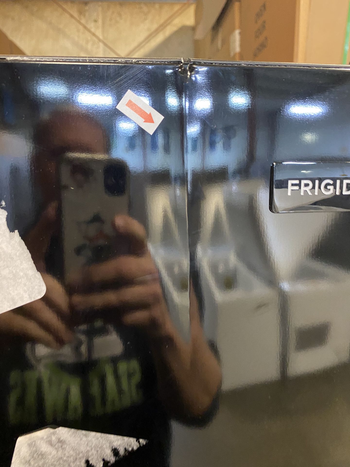 Frigidaire FFTR1835VB 30 Inch Top Freezer Refrigerator with 18.3 Cu. Ft. Capacity Ding/Dent Special!!!