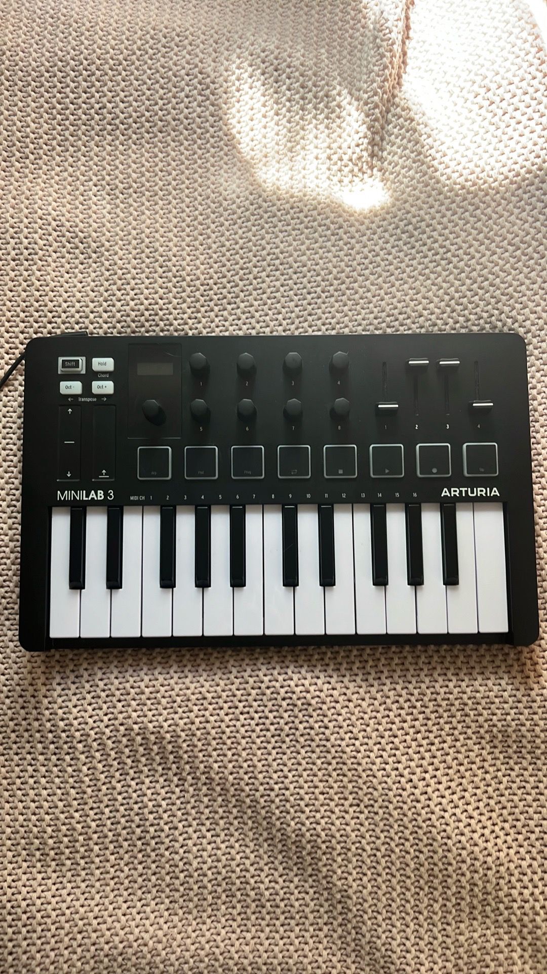 Arturia MiniLab 3 MIDI Keyboard