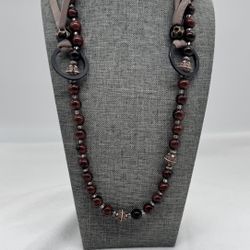 Tierra Luna Necklace Set