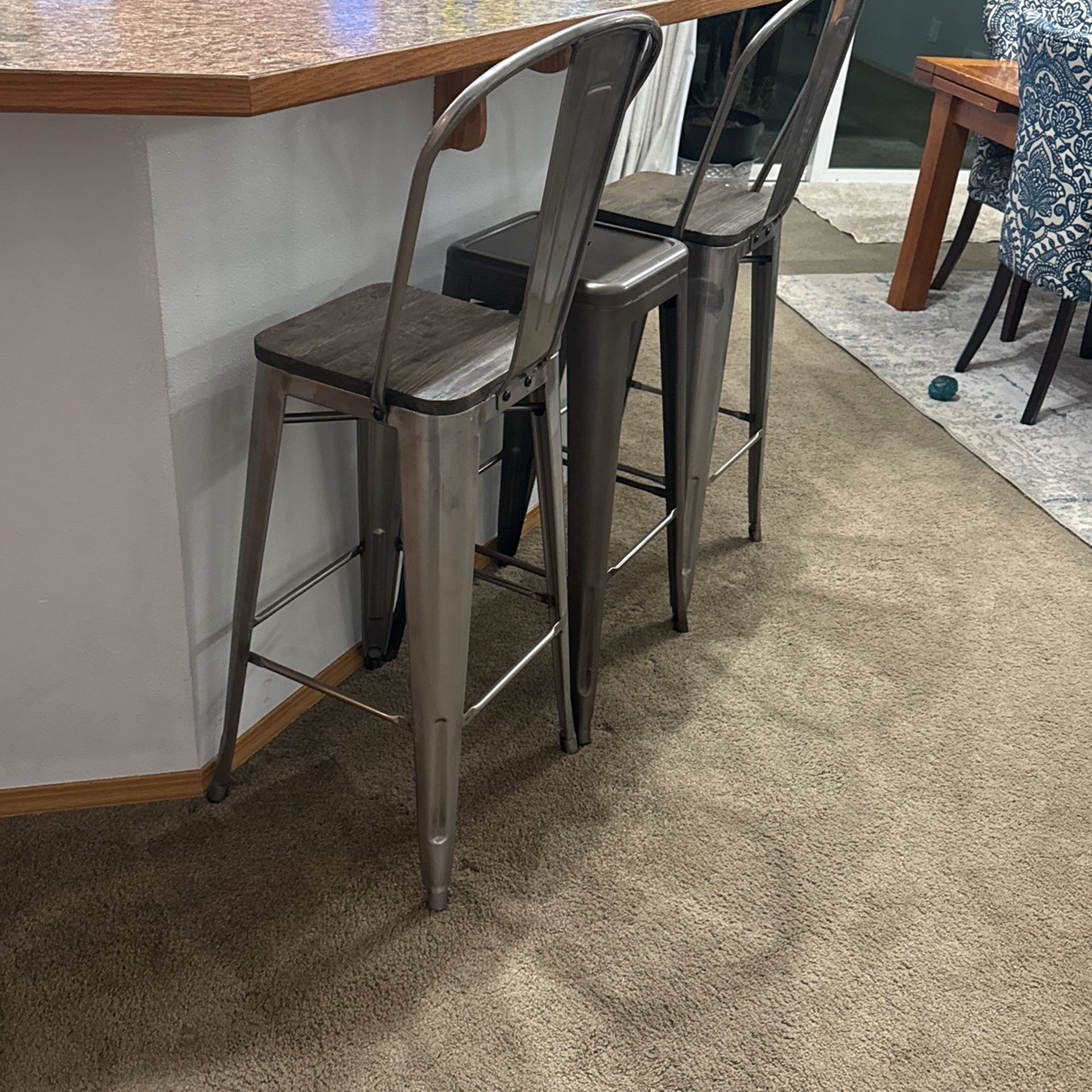 3 Bar Stools