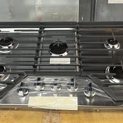NEW WHIRLPOOL STAINLESS STEEL GAS COOKTOP 36”