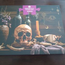 1000 Piece Unopened Puzzle Skull Halloween Horror Theme