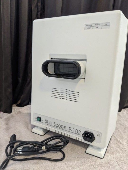 Skin Scope F 102 Face Scanner