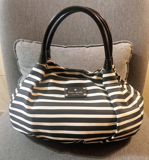 Kate Spade New York Nylon Black And Cream Stripe Handbag.  Excellent Condition!
