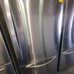 Refrigerator Lg
