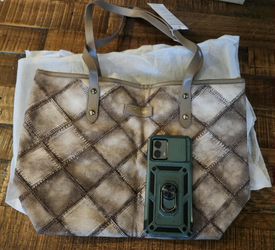 Super Cute Brown Purse/ New/ $20 Cash Only/ Blue Diamond & Rainbow