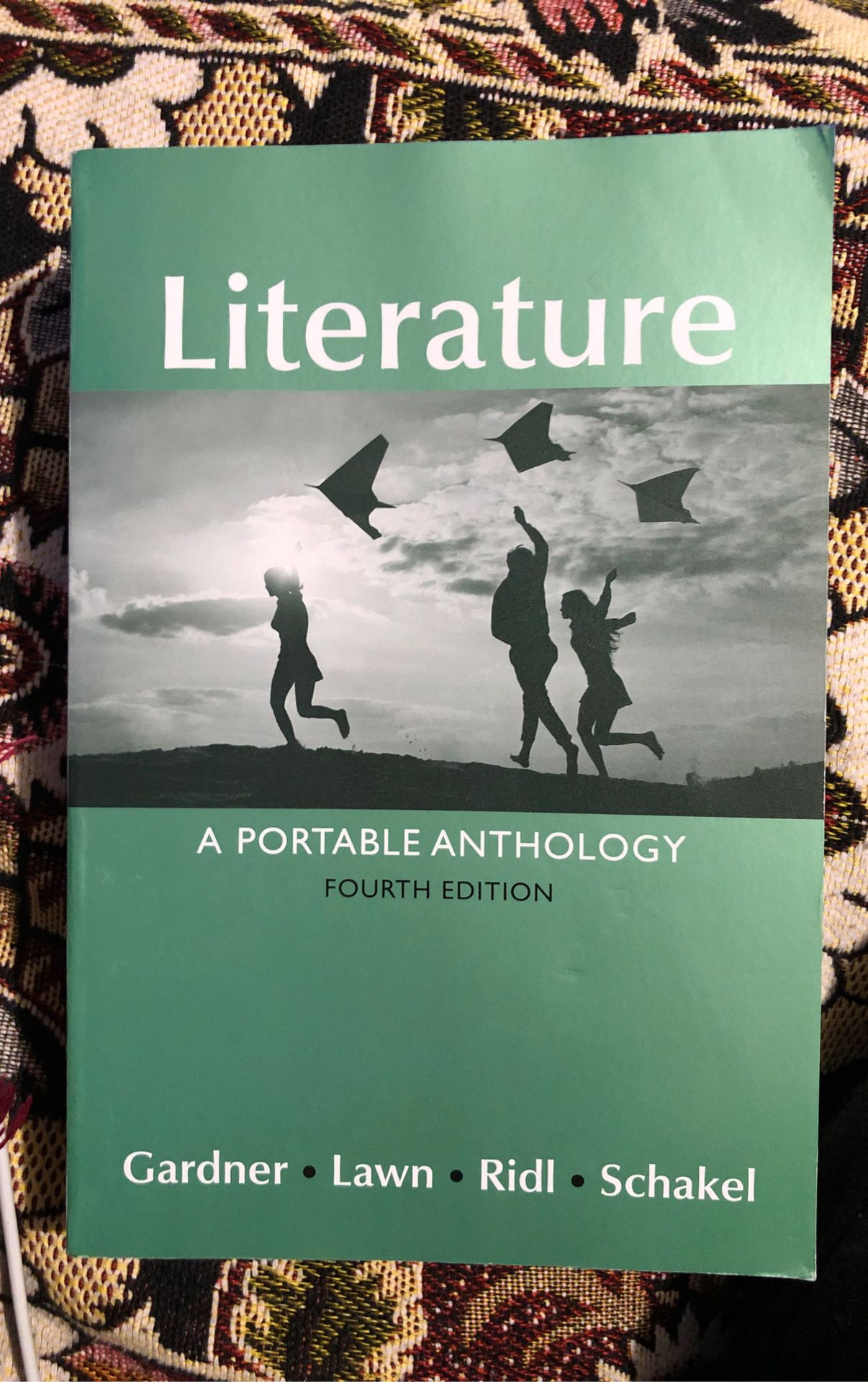 Literature. A Portable Anthology BRAND NEW with receipt