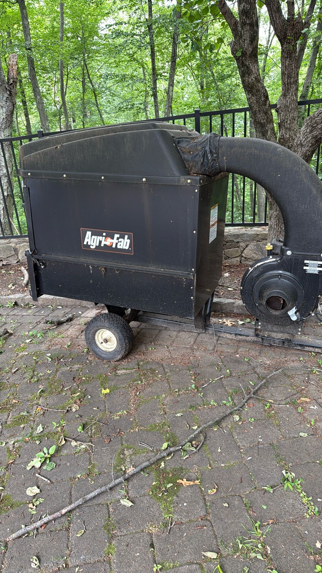 Agri Fab Leaf Collector