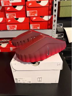 Nike Mind 001 University Red Men size 8