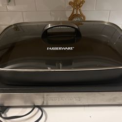 Farberware Royalty 3-in-1 Black Skillet, Grill & Griddle Cooking System for  Sale in Oakland Park, FL - OfferUp