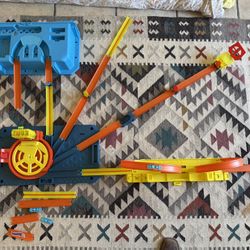 Hot Wheels Launcher