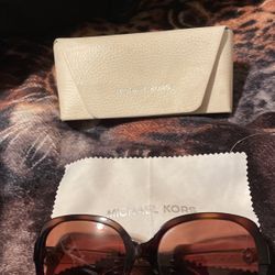 Michael Kors Sun Glasses