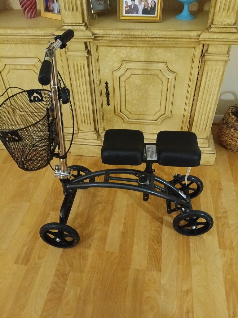 Knee Scooter