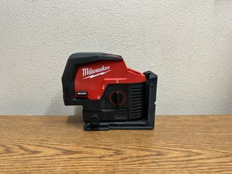 Milwaukee 3622-20 M12 12-Volt Lithium-Ion Cordless Green 125 ft. Cross Line and Plumb Points Laser Level (Tool-Only)