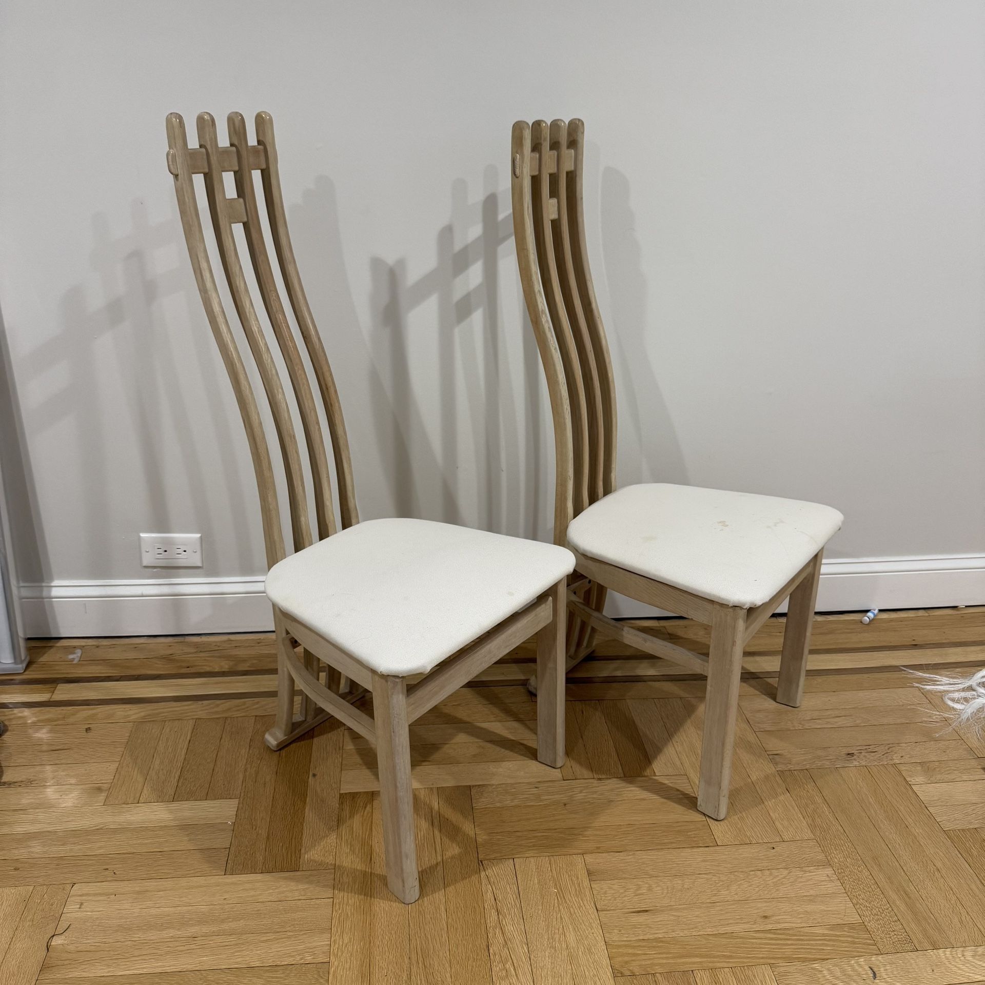 Set Of 2 Japan Style Vintage Chairs 