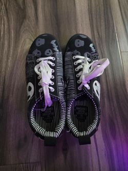 Ground Up Disney The Nightmare Before Christmas Men's Shoes Size 9 GLOW Charm