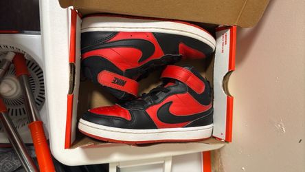 Nike shoes