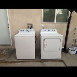 Washer an dryer