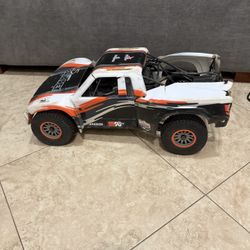 Super Baja Rey 1/6