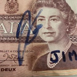 Autograph For Tennis Buff