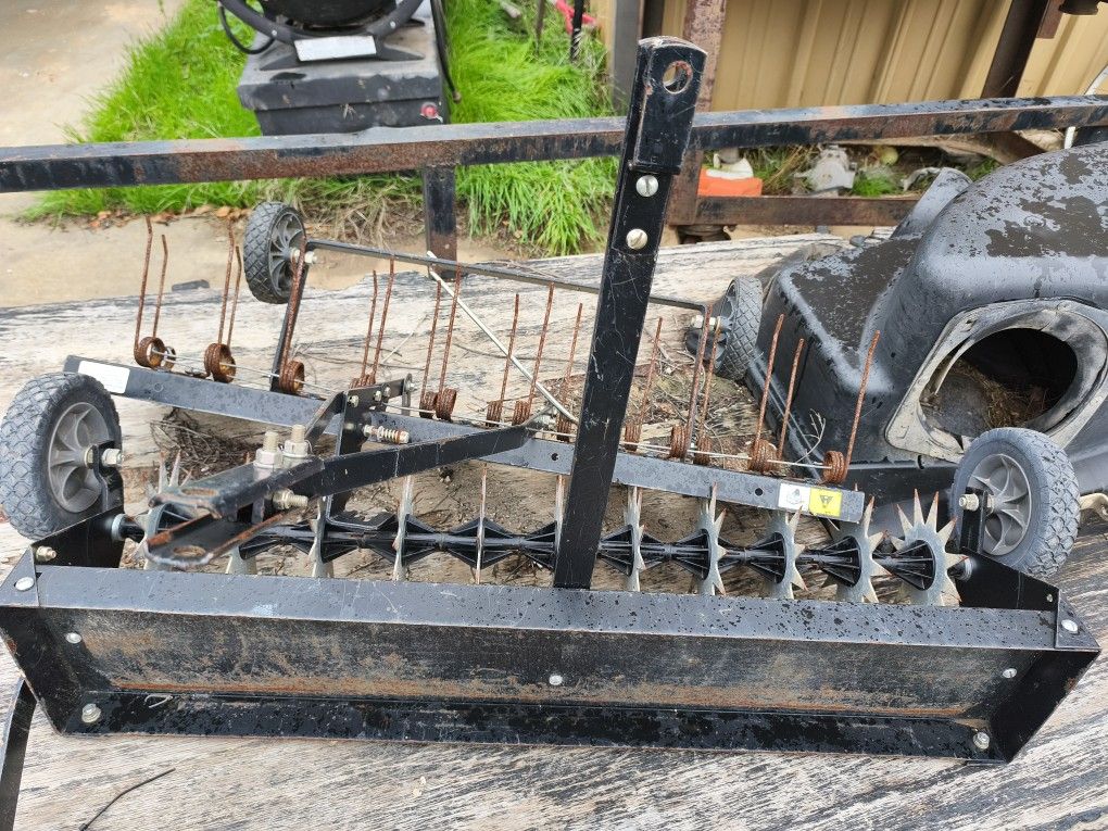 Toro Zero Turn Mower Attachments Grass Clippings, Aerator, Rake