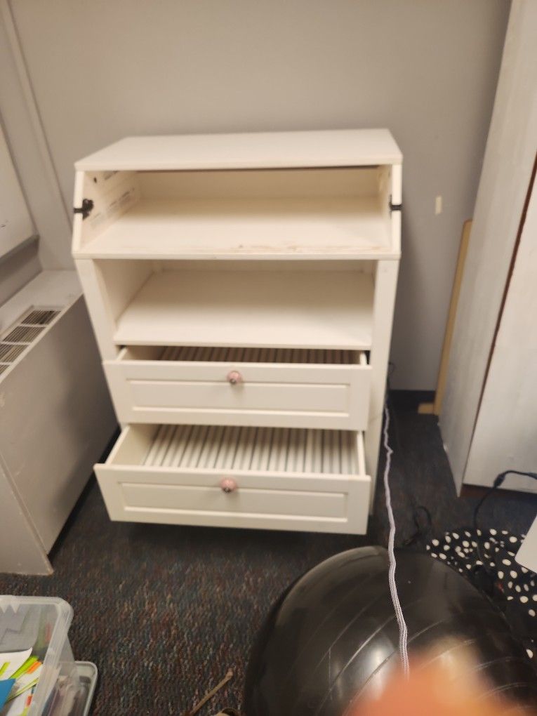 Changing Table