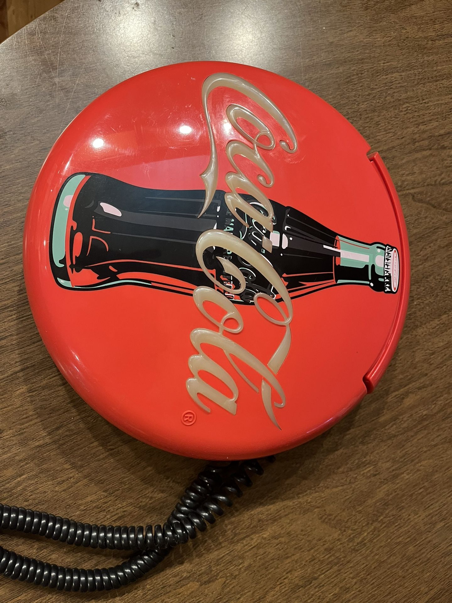 Vintage Coca-Cola 1995 Telephone