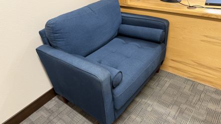 Blue Arm Chair - Nice Condition! 
