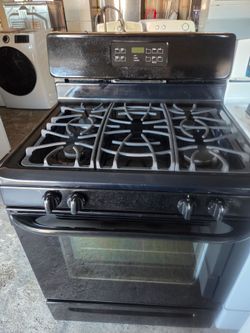 Frigidaire Gas Range  Warranty Financing With Snap If You Qualify Reconditioned With New Parts