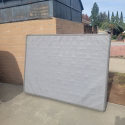 FREE FULL SIZE MATTRESS AND BOX SPRING FREE