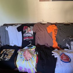 I have a bag full of men's clothing, 
